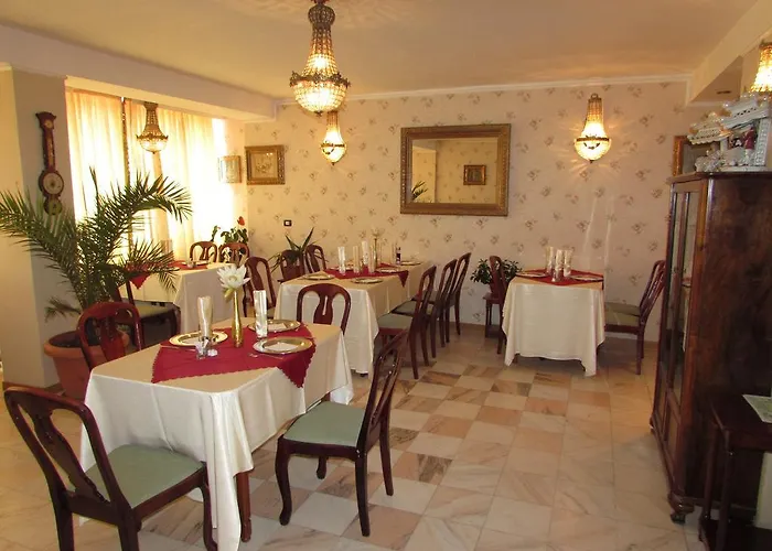 Dinu Casa de hóspedes 3*